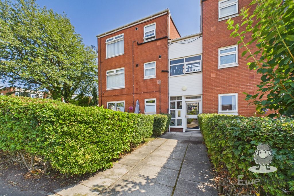 Property photo 1 of 12 24