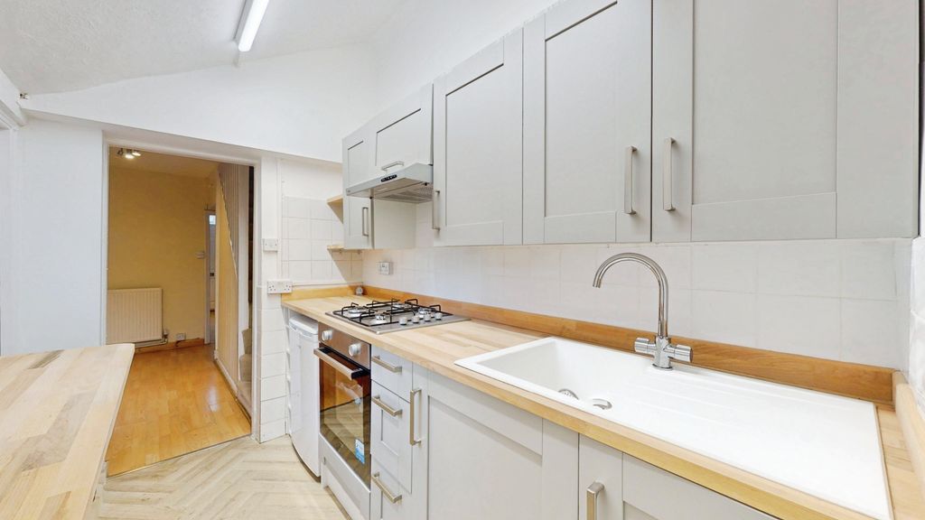 Property photo 2 of 13 Kitchen - Angle 1