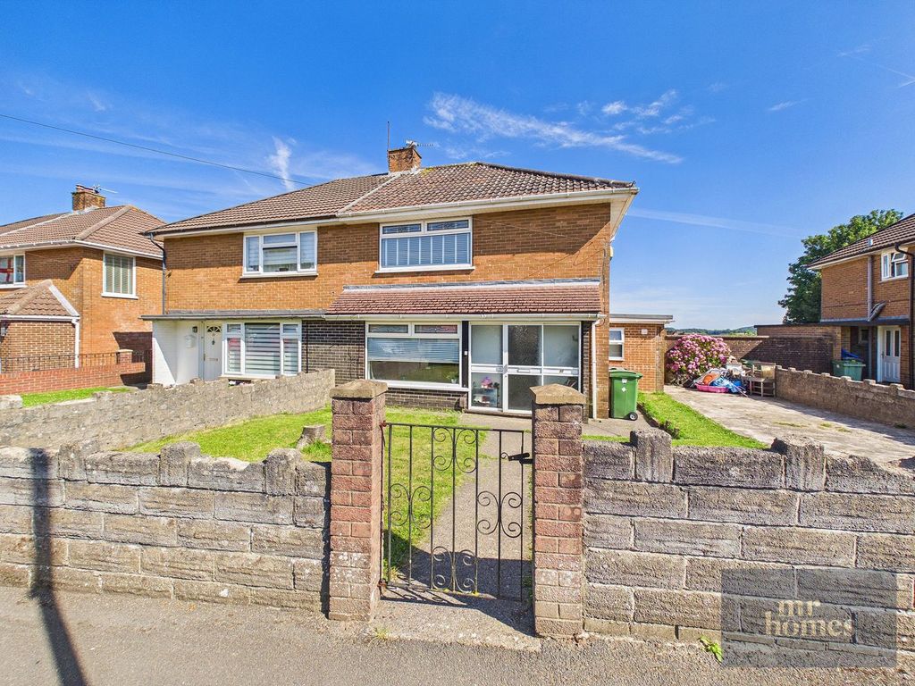 Property photo 1 of 29