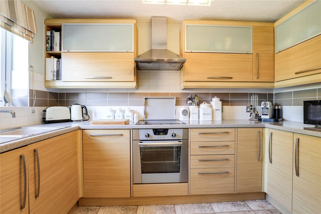 Property photo 3 of 11 Picture No. 09