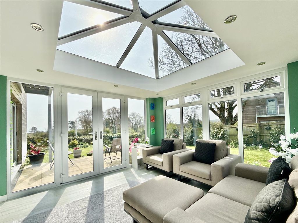 Property photo 3 of 31 Orangery.Jpg