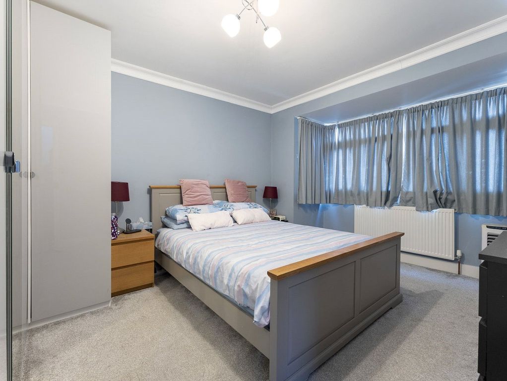 Property photo 3 of 23 Picture No. 15