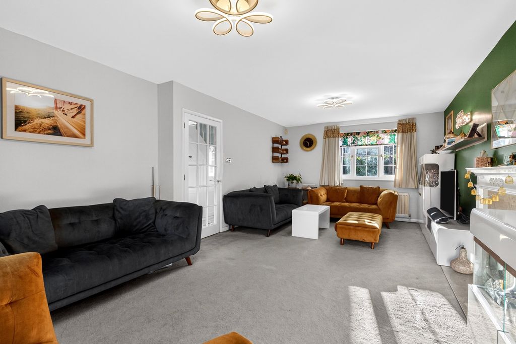 Property photo 3 of 30 Reception Room