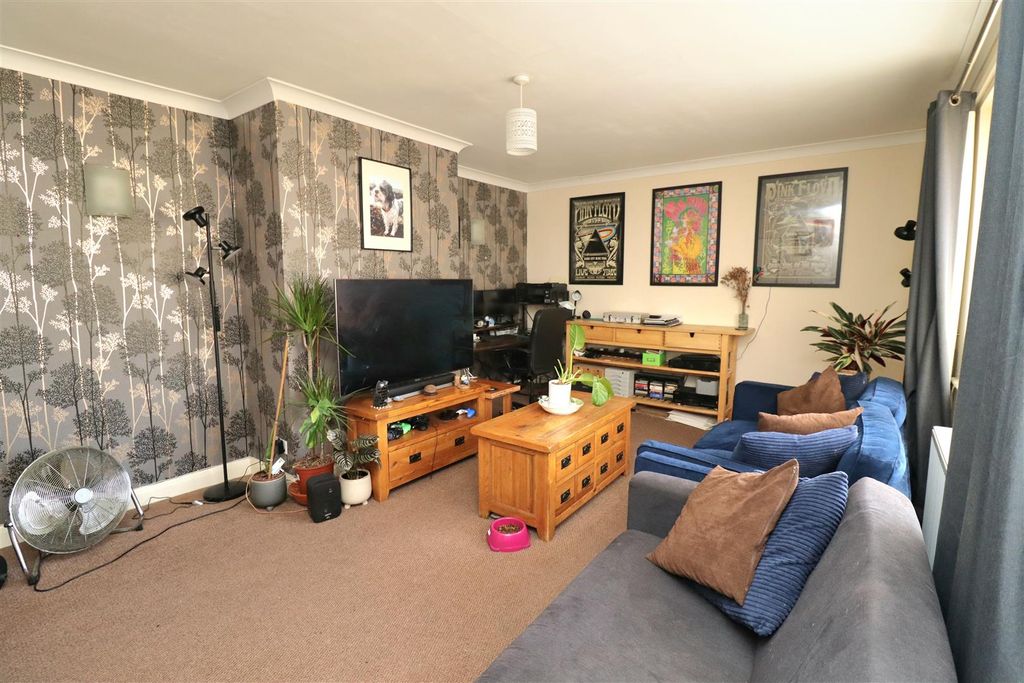 Property photo 2 of 7 Img_0088.Jpg