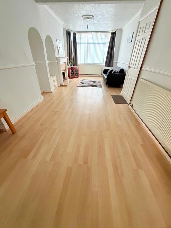 Property photo 2 of 18