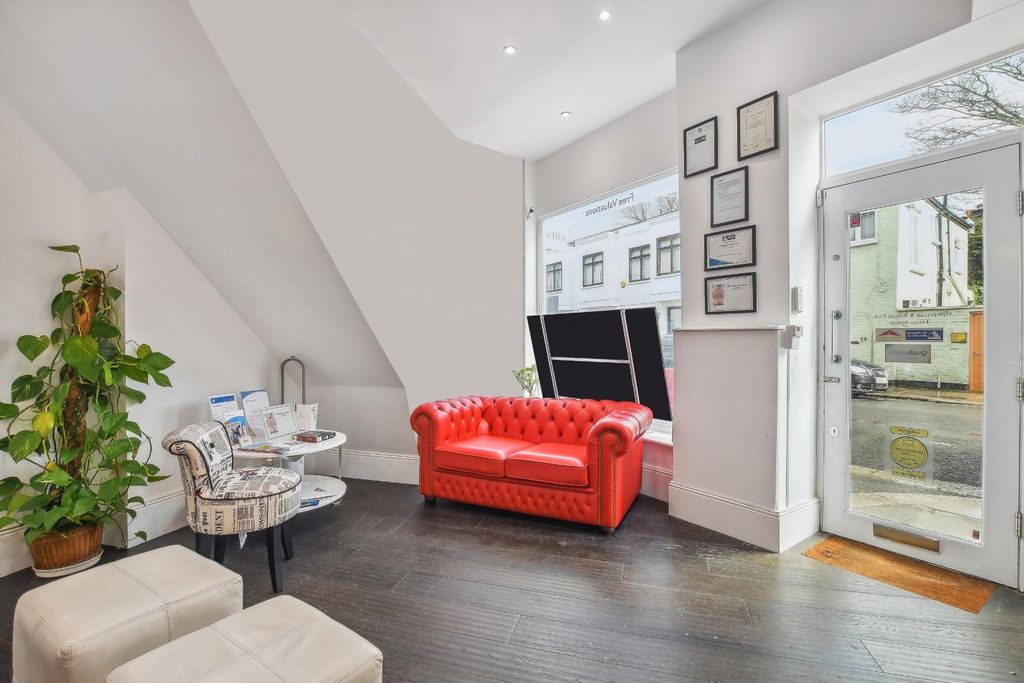 Property photo 3 of 16 10-4A6c5305-ee89-4489-Bd47-Fb703389ee12Gcpt - 88 B