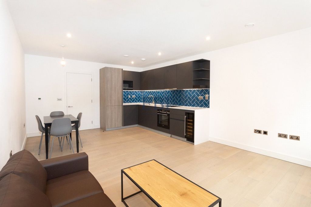 Property photo 1 of 10 Picture No. 01