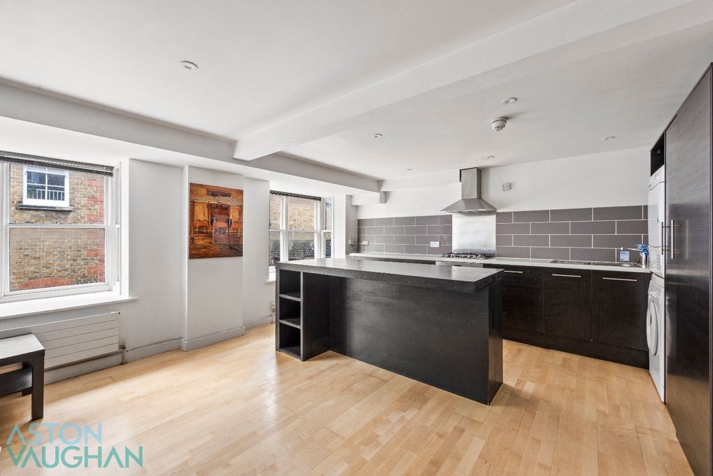 Property photo 3 of 17 5589262