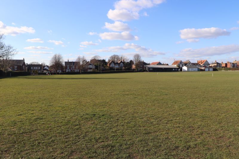 Property photo 3 of 16 Recreation Ground Near By