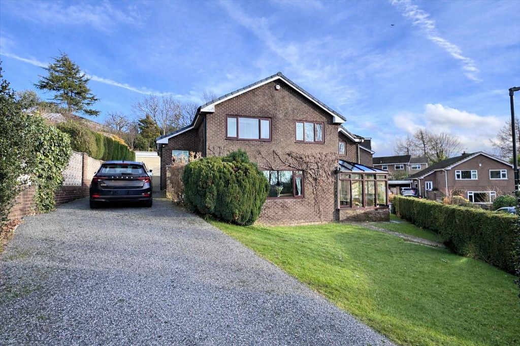 Property photo 1 of 40 (Main)