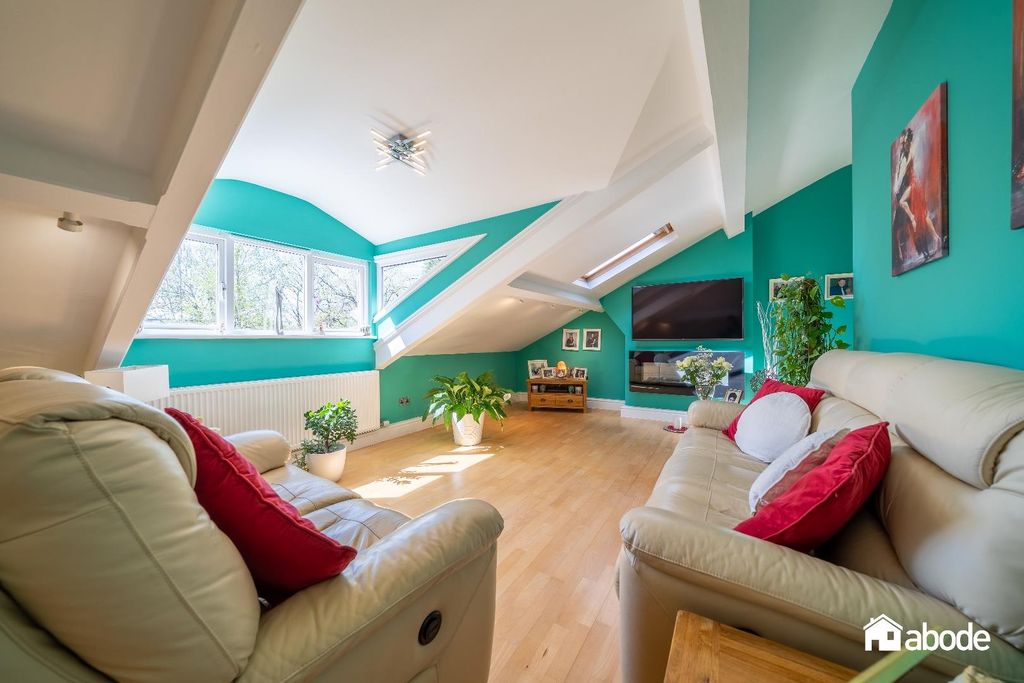 Property photo 2 of 40 Dsc08387-Hdr-4.Jpg