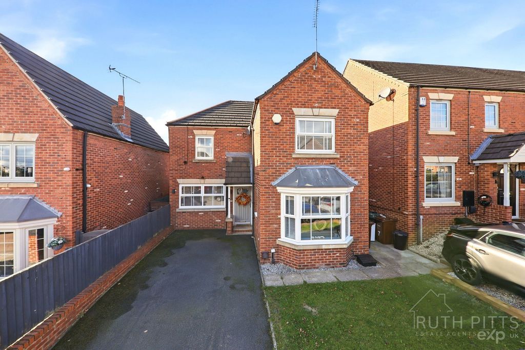 Property photo 1 of 30