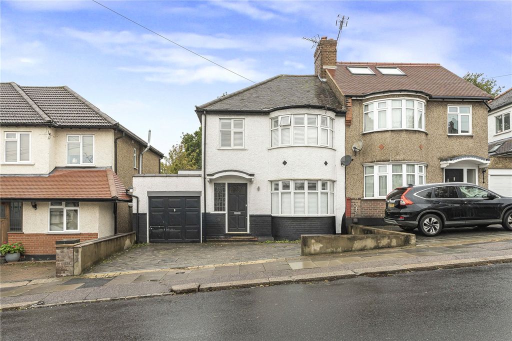 Property photo 1 of 20 Picture No. 03