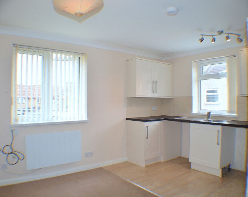 Property photo 2 of 5 Photo 5