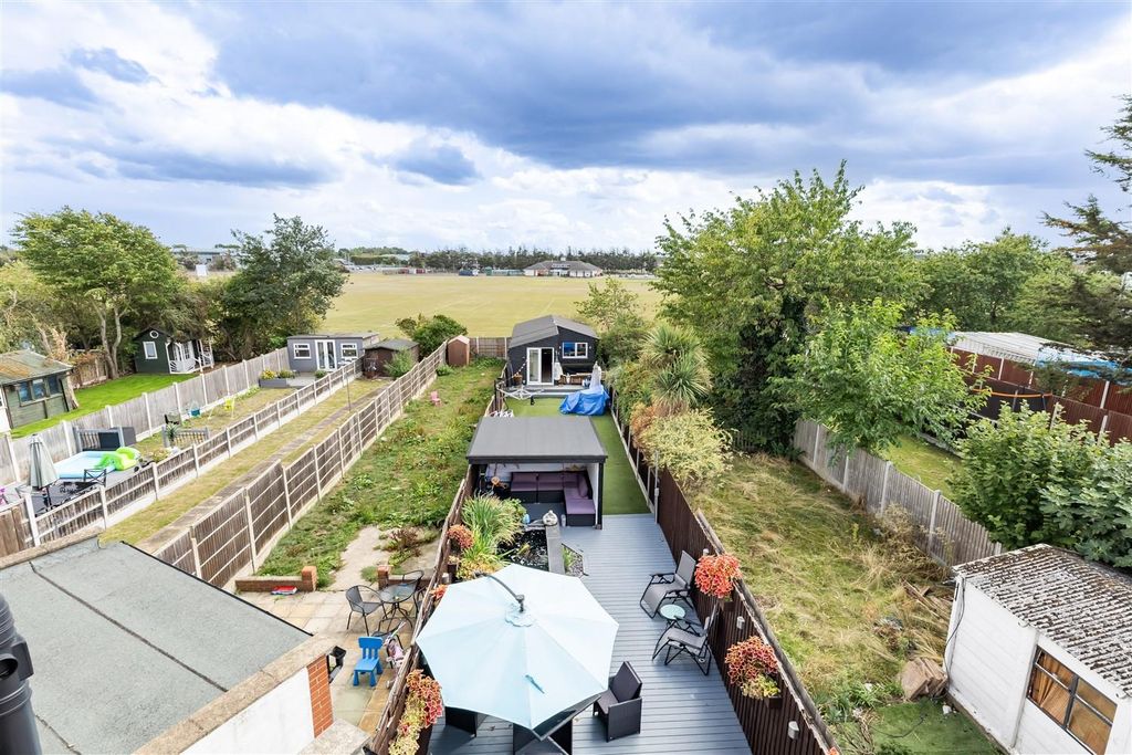 Property photo 1 of 27 36, Trelawney (19).Jpg