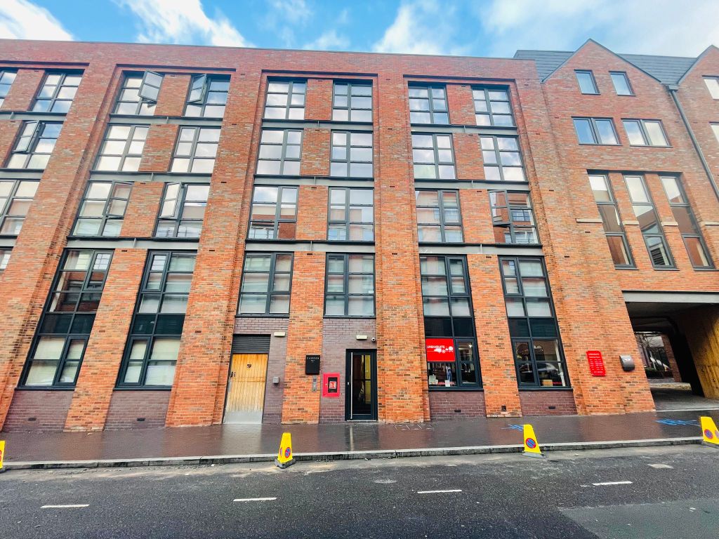 Property photo 1 of 8