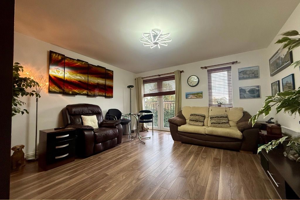 Property photo 2 of 15 4603865