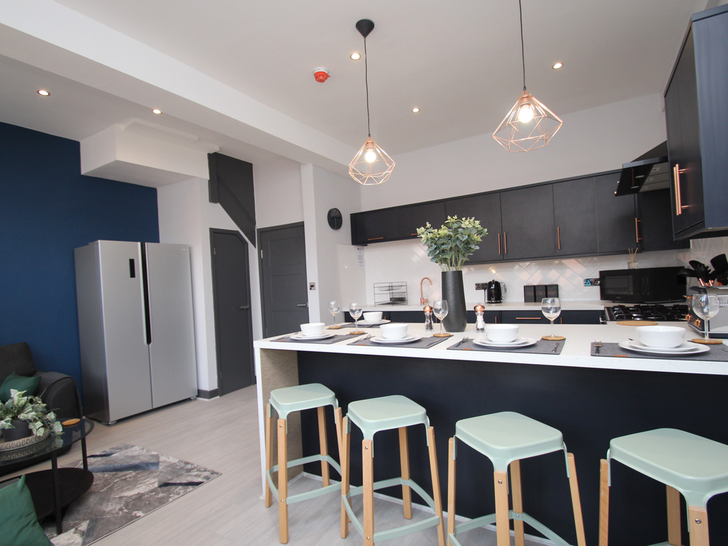 Property photo 3 of 20 4 - K.Jpg