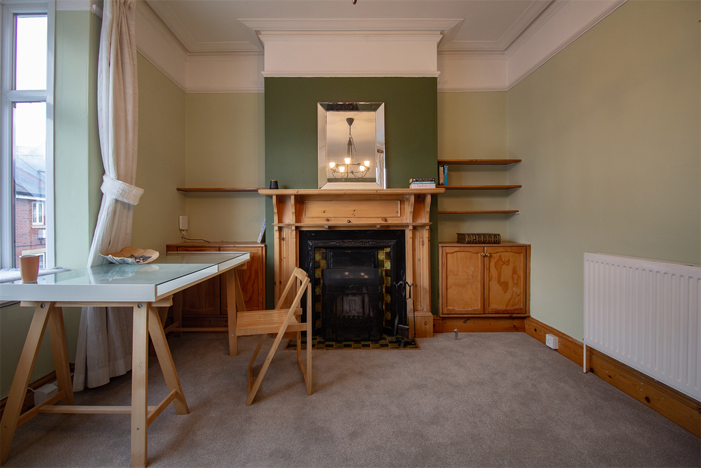 Property photo 1 of 25 Lounge