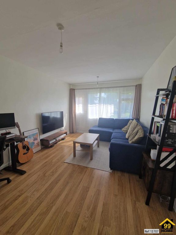 Property photo 2 of 7 Photo 1