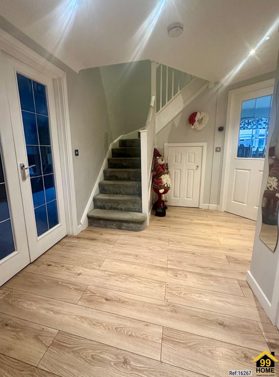 Property photo 2 of 21 Photo 1