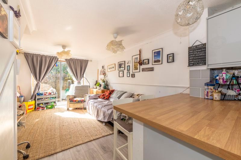 Property photo 2 of 13 Photo 6