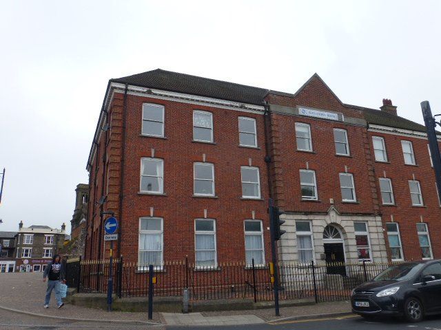 Property photo 1 of 7