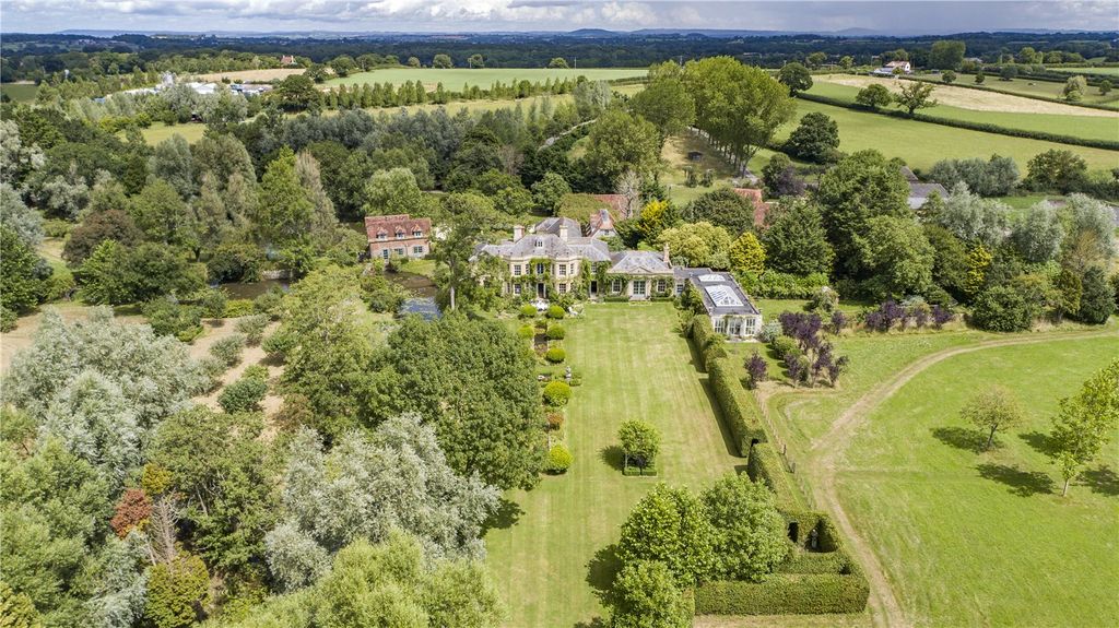 Property photo 1 of 26 Lyddon House