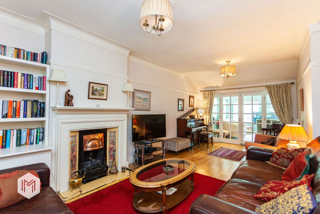 Property photo 3 of 33 Picture No. 04