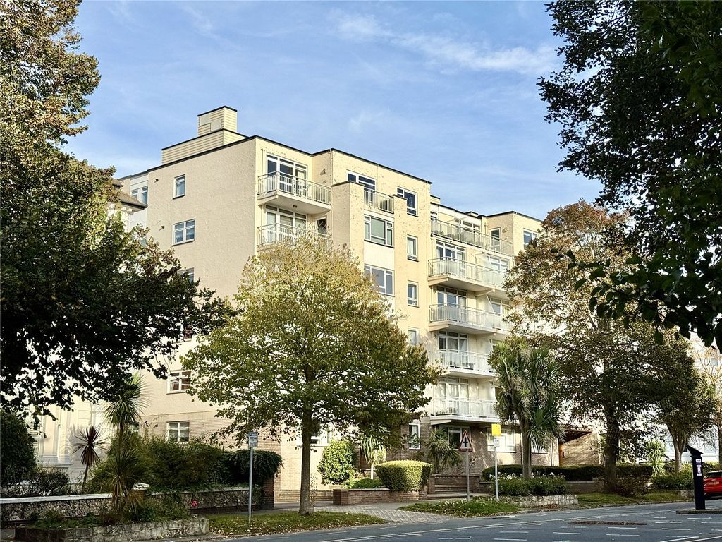 Property photo 1 of 19 Picture No. 21