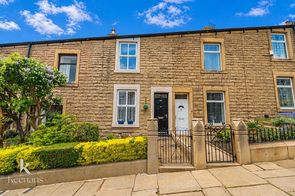 Property photo 1 of 21 Avenue Parade (1).Png