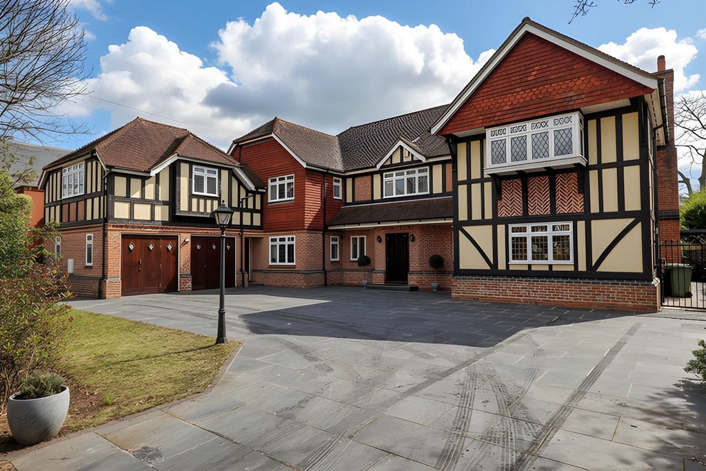 Property photo 1 of 38