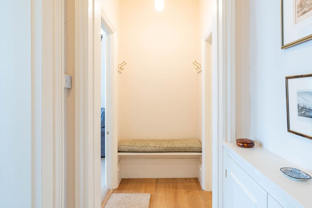 Additional image 7 of 1 bed flat for saleBardwell Road, Oxford OX2