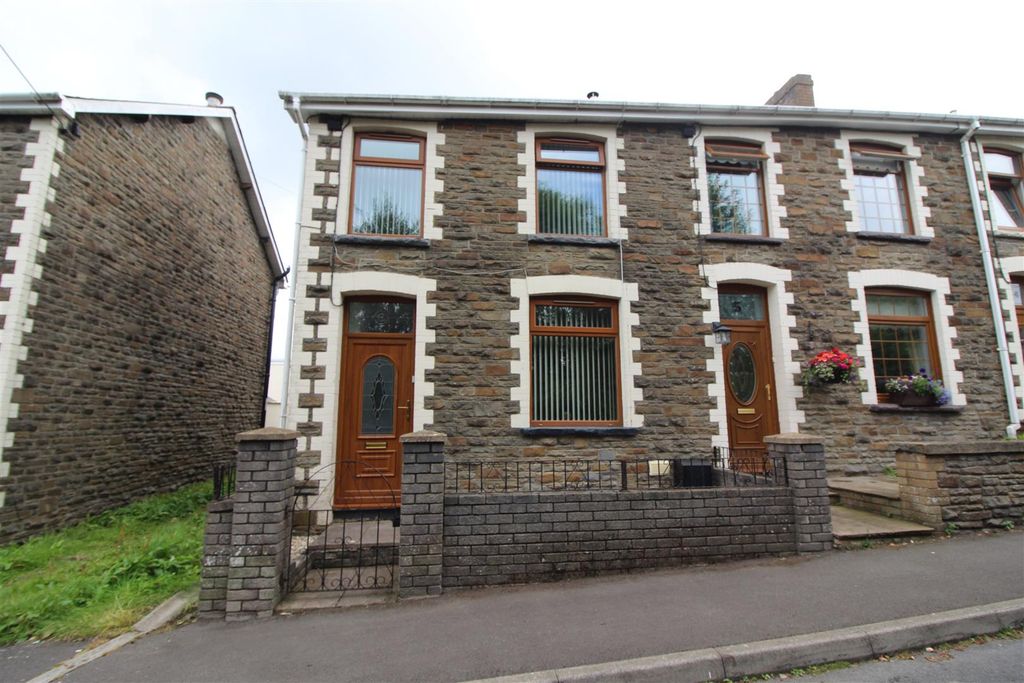 Property photo 1 of 31 Outside