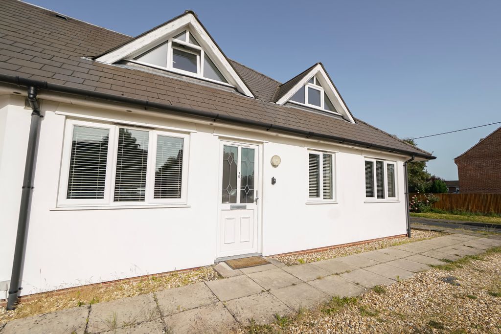 Property photo 1 of 21