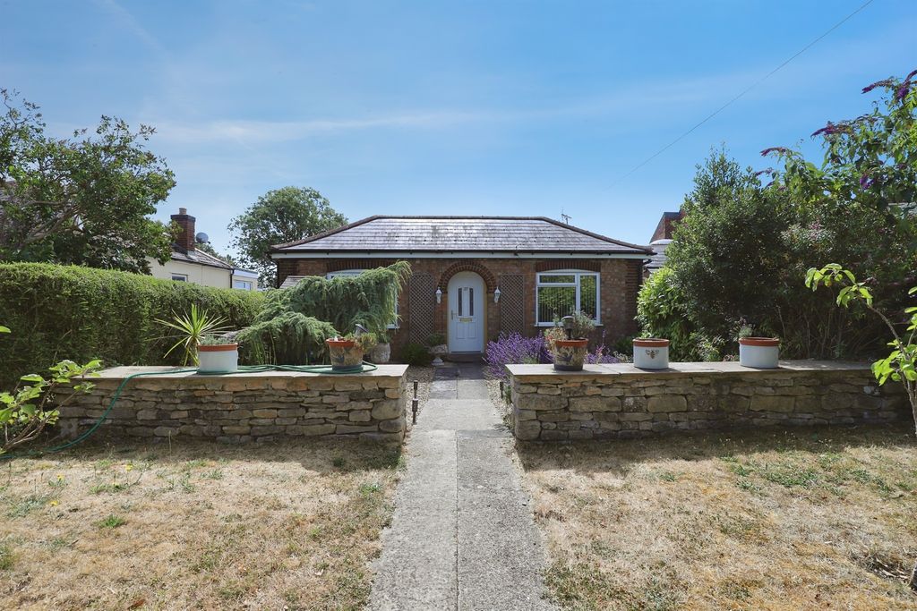 Property photo 1 of 20