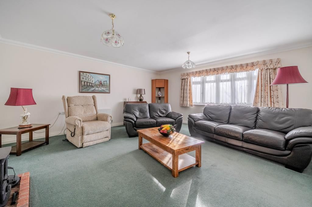 Property photo 2 of 21 Living Area