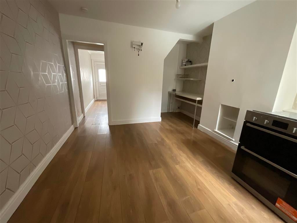 Property photo 2 of 8 Dining Room