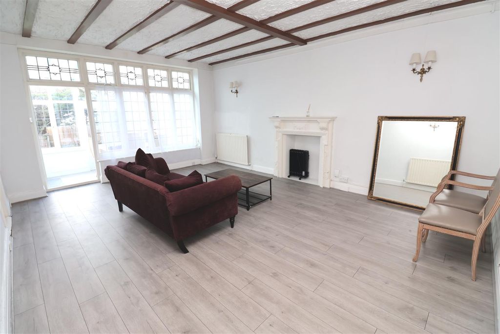 Property photo 2 of 17 Img_0764.Jpg