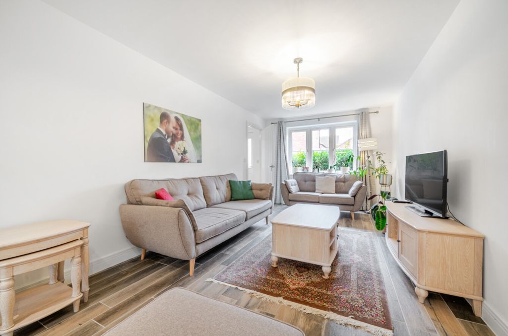 Property photo 3 of 24 1365696-19-68Ecdca14Ef7A