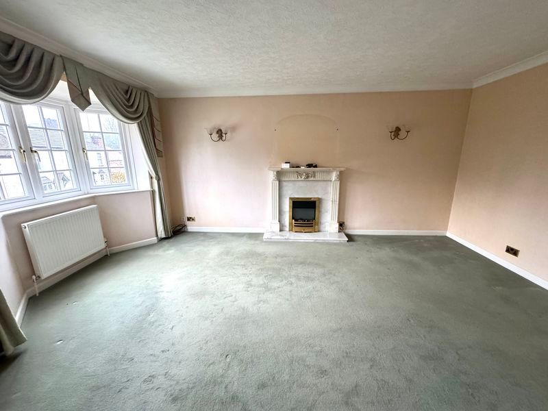 Property photo 2 of 12 Photo 11