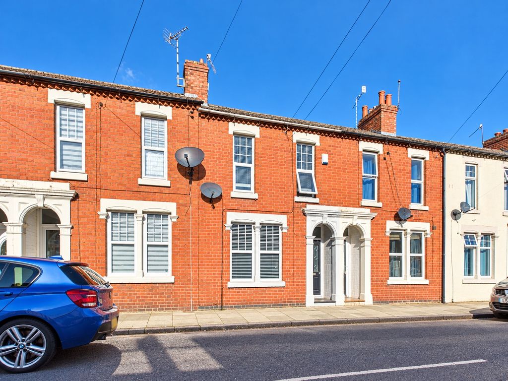 Property photo 1 of 10 Althorp Road