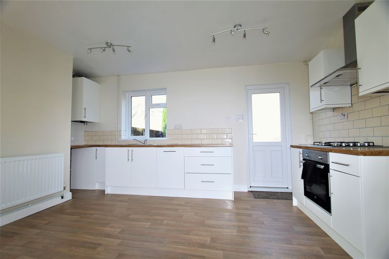 Property photo 2 of 12 Photo 10