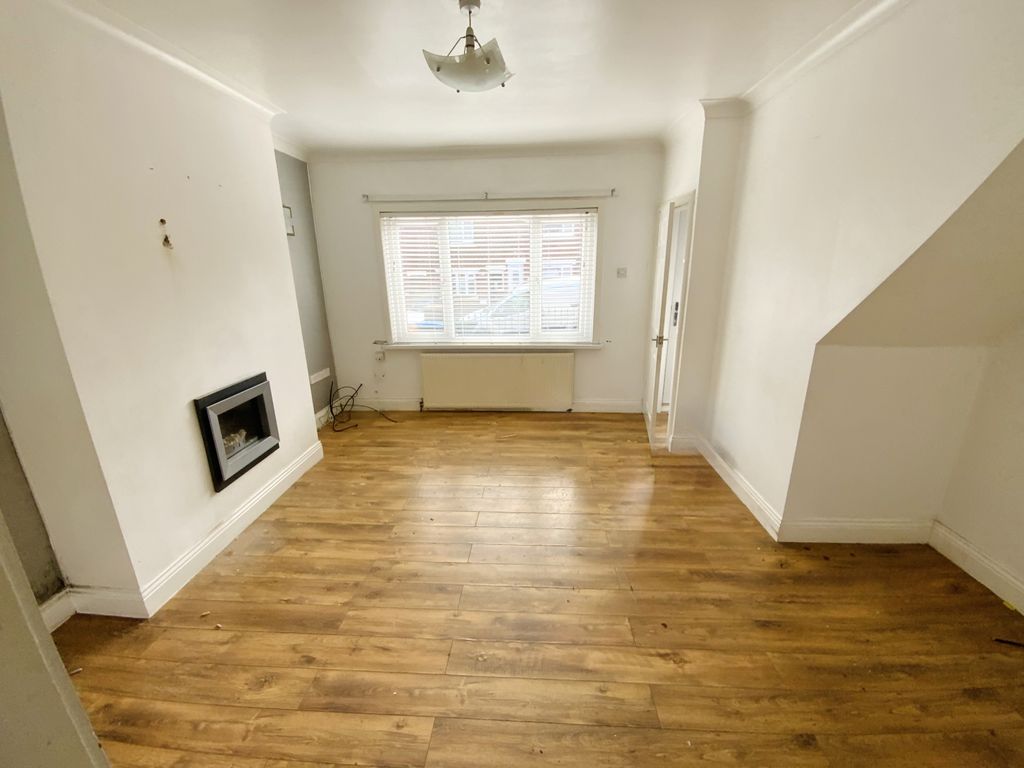 Property photo 3 of 11 Img_0137