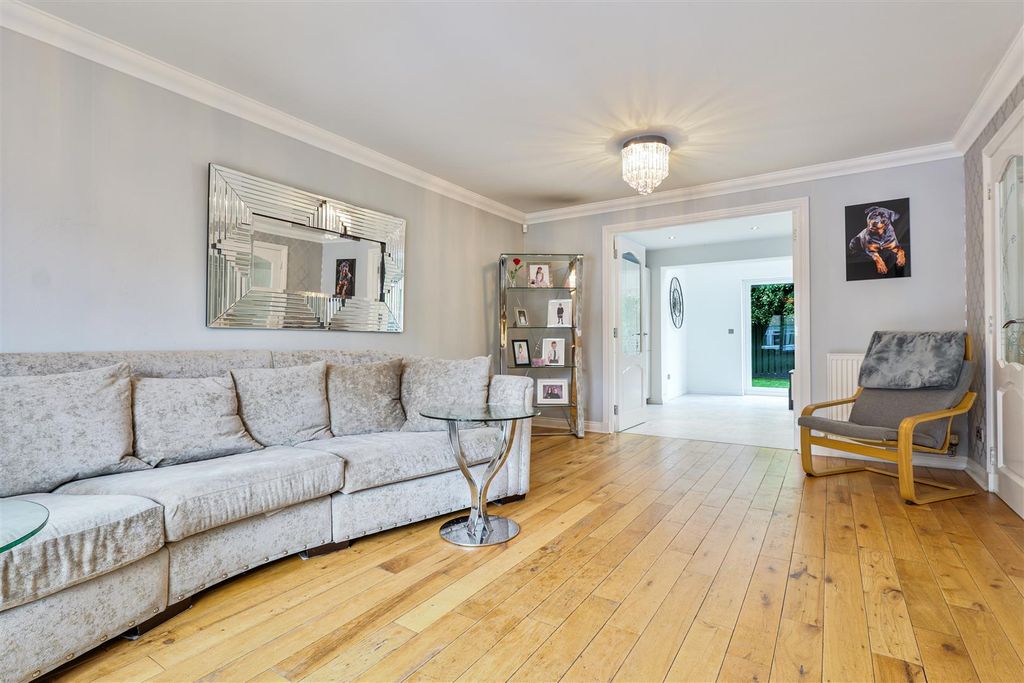 Property photo 3 of 25 3