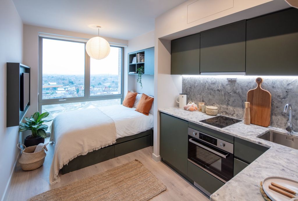 Property photo 2 of 16 Picture No. 15