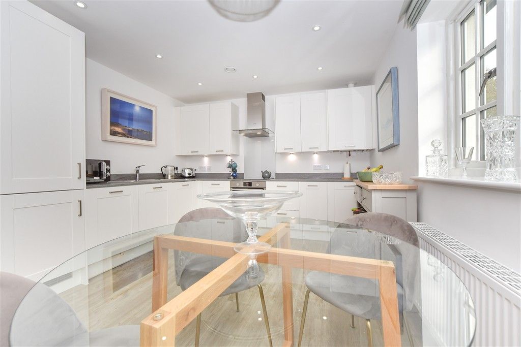 Property photo 3 of 15 Internal Lifestyle Photograph