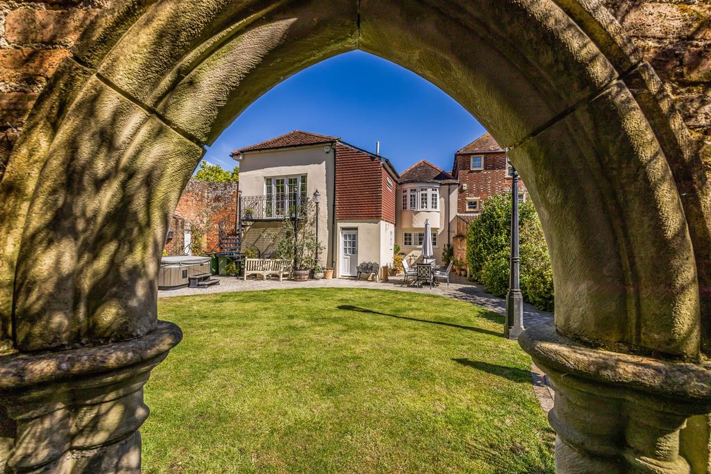 Property photo 1 of 48 209 Castle Road, Portchester-Porticomarketing-Nexa