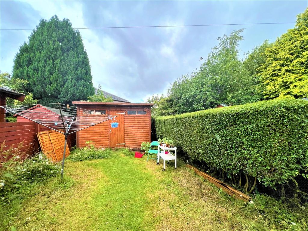 Property photo 2 of 26