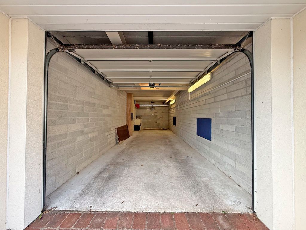 Property photo 3 of 12 Photo 3